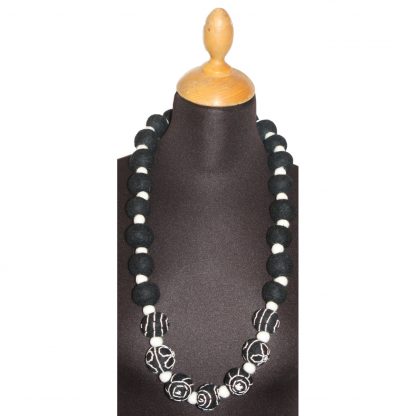 Wollball-Kette