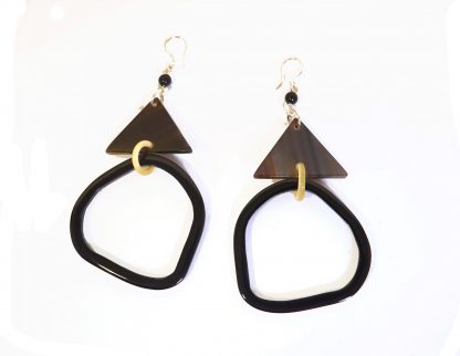Hornshape Ohrring