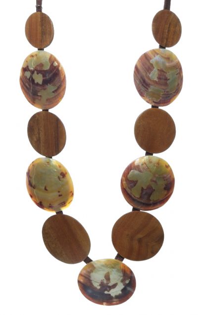 Woodshell Collier