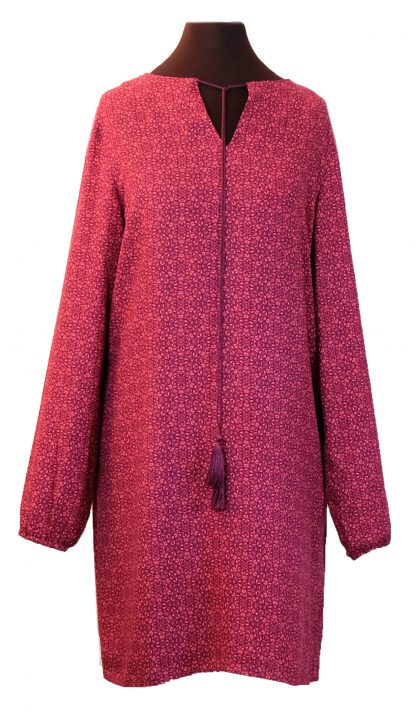 Minimalista Kleid